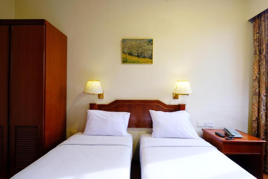 White Sand Hotel Agios Gordios  Bagian luar foto